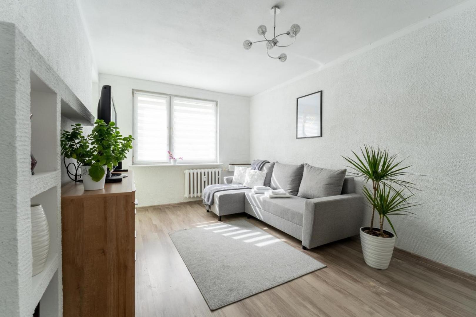 Apartament Gold - 2 Osobne Sypialnie Z Balkonem - Spaceapart Jelenia Gora Exterior photo